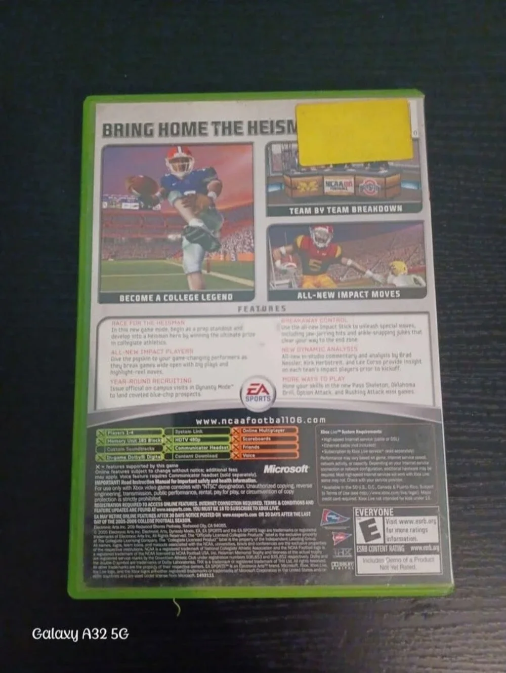 NCAA 06 Football for Xbox With Booklet/Case
